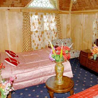Kohimaran Houseboat, Srinagar 2